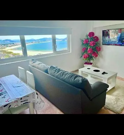 Διαμέρισμα Encantador Apartamento Recien Reformado A Estrenar Λαρέντο