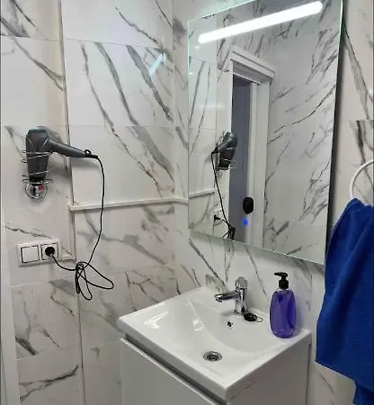 Encantador Apartamento Recien Reformado A Estrenar * Λαρέντο