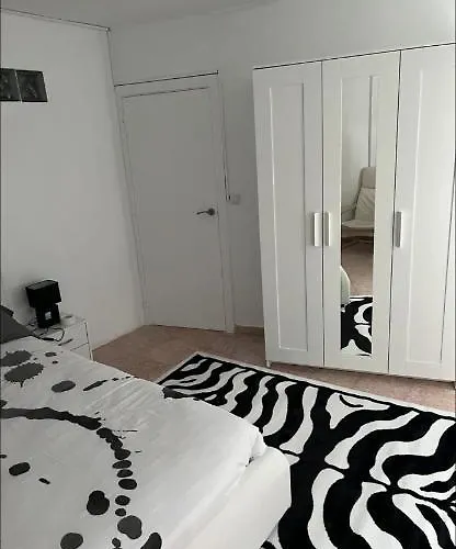 Апартаменты Encantador Apartamento Recien Reformado A Estrenar